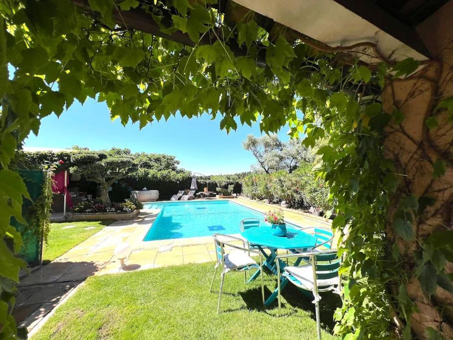 Апартаменти Le Jardin De Mae Бук-Бель-Ер Екстер'єр фото